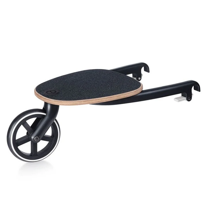 Cybex ståbräda i svart med klickfäste